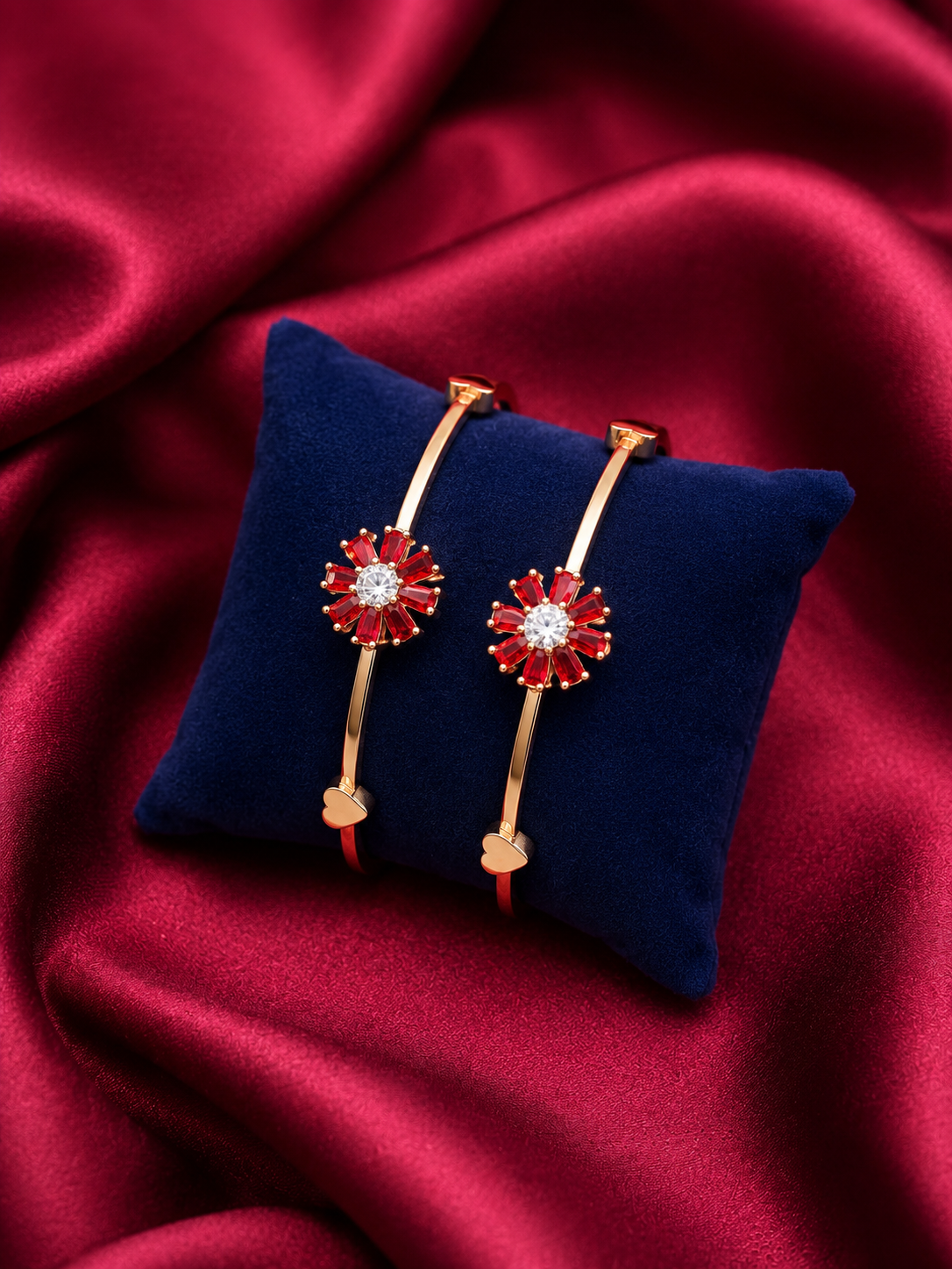 Single flowered unjustable baangle